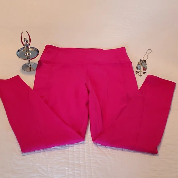 Victoria's Secret Leggings, Size 8, Wicked Rose - Picture 3 of 10